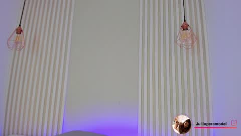 L I L A   online show from November 21, 3:48 am