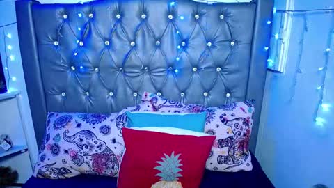 Snapshot of lila_gummy_ chatting on February 12, 12:12 pm online show from February 12, 12:12 pm