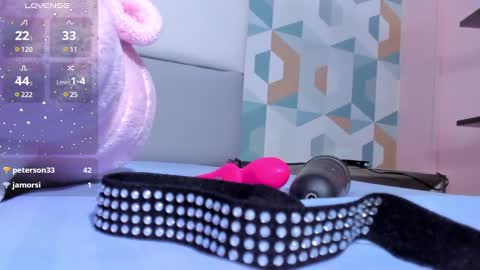 Dove online show from February 27, 10:20 pm