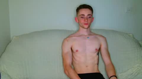 lilbearxxxx online show from June 18, 11:43 pm