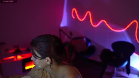 Rebecca online show from March 9, 4:39 am