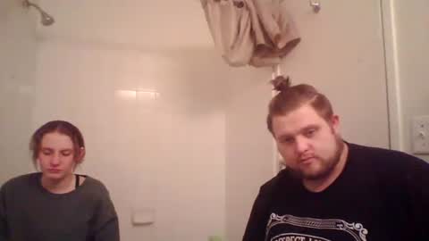 lilbratty_clouds_ogpuffdragon online show from February 5, 9:35 am