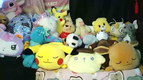 Snapshot of lilemmy1999 chatting on December 19, 8:02 pm emily ryanson online show from December 19, 8:02 pm