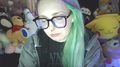 Snapshot of lilemmy1999 chatting on March 11, 1:56 pm emily ryanson online show from March 11, 1:56 pm