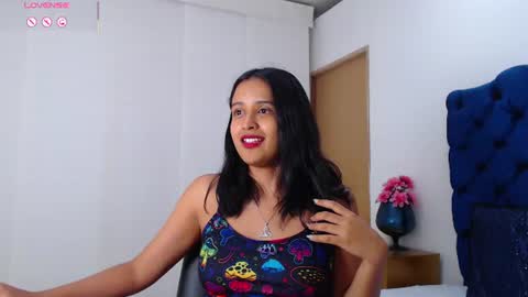 Lili online show from July 11, 3:11 am