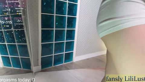 Lili online show from February 2, 2:45 pm