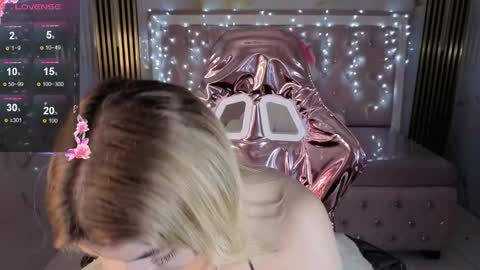 Lili online show from November 12, 3:20 am