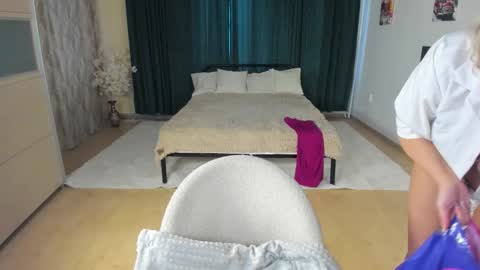 Lilia online show from February 9, 9:24 am