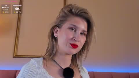 Lilian  online show from June 22, 1:55 am