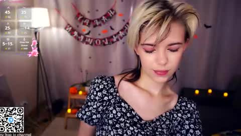 Lilian online show from October 10, 7:14 am