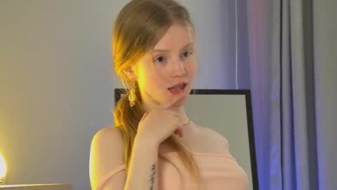 Lilian online show from April 1, 1:41 pm