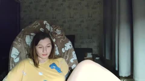 liliawoolf online show from March 7, 5:57 pm