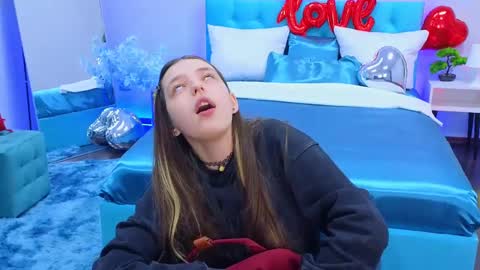 Lili Bakery online show from February 17, 5:58 am