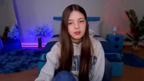 Lili Bakery online show from April 18, 2:57 am