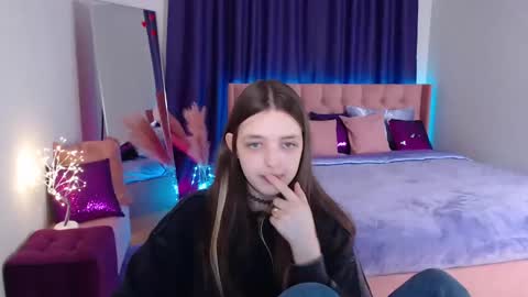 Lili Bakery online show from February 28, 12:32 am