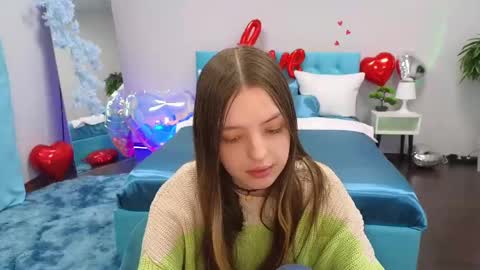 Lili Bakery online show from February 11, 12:59 am