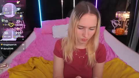 lilielfie online show from November 16, 5:26 pm