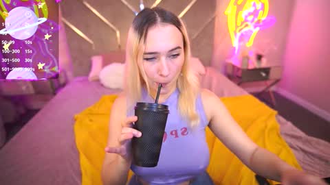 lilielfie online show from November 7, 1:57 pm