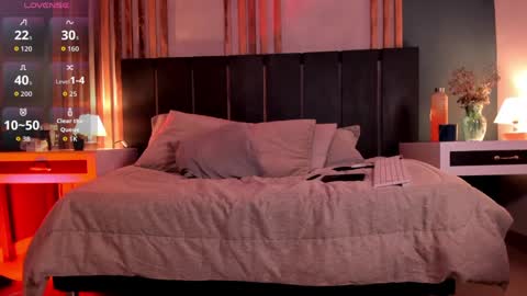 Lilith  online show from September 29, 2:05 pm