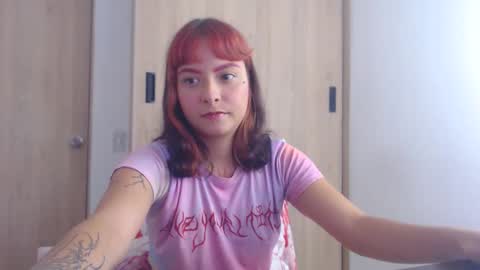 Snapshot of lilith_harmony chatting on October 18, 1:32 am goddess of hell20 online show from October 18, 1:32 am