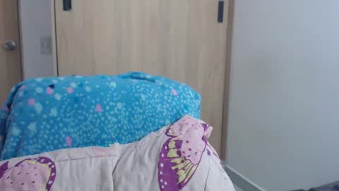 Snapshot of lilith_harmony chatting on October 4, 1:47 am goddess of hell20 online show from October 4, 1:47 am