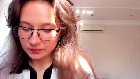 lilith online show from February 20, 10:48 am