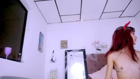 Snapshot of lilith_skinny1 chatting on October 12, 5:37 pm Lilith online show from October 12, 5:37 pm