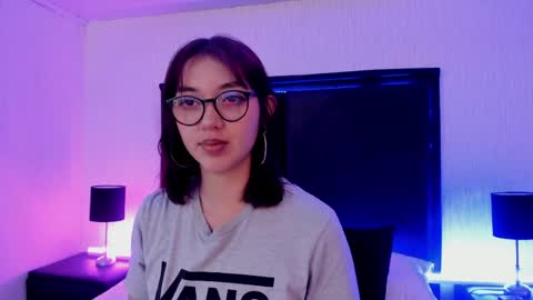 LilithBluum  online show from April 12, 11:47 am