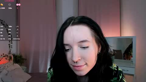 Lilith online show from December 13, 7:53 pm