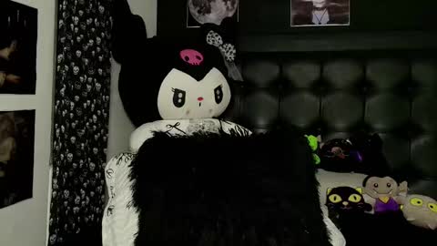 Snapshot of lilithmoon666 chatting on February 21, 1:11 am   online show from February 21, 1:11 am