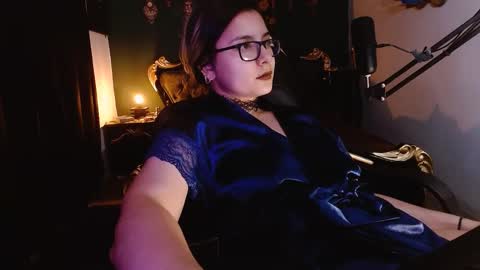 Snapshot of lilithmystic01 chatting on February 21, 9:43 pm lilithmystic01 online show from February 21, 9:43 pm