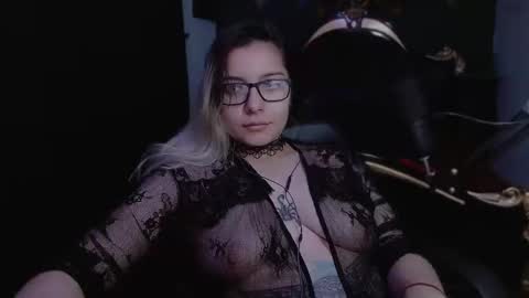 Snapshot of lilithmystic01 chatting on March 2, 11:29 am lilithmystic01 online show from March 2, 11:29 am