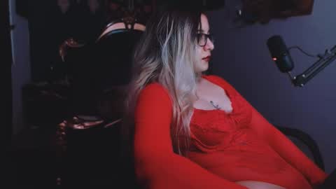 Snapshot of lilithmystic01 chatting on February 22, 1:35 pm lilithmystic01 online show from February 22, 1:35 pm
