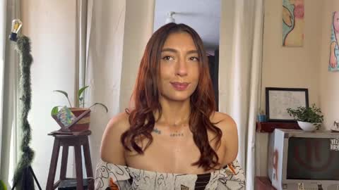 Lele online show from May 27, 7:33 pm