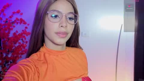 Snapshot of liliwatsonj chatting on October 19, 4:50 am 3 Ig Lilisxo1 online show from October 19, 4:50 am