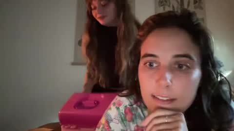 lilldaddysgirl online show from September 20, 3:48 pm