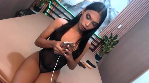 Lilianna online show from November 8, 10:57 pm