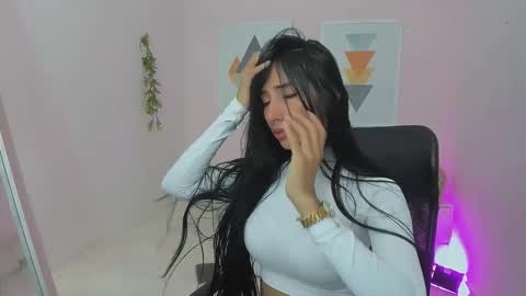 Sweety Lilly Love  online show from November 9, 4:43 pm