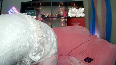 lillyVonT online show from October 26, 10:42 pm