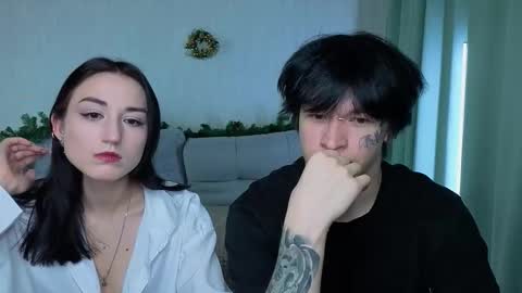 Kris Lilo online show from December 18, 1:50 pm