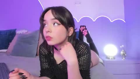 Lilou online show from February 18, 5:53 pm