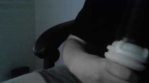 lilriesly online show from March 6, 5:22 pm