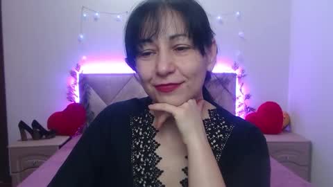 lilugrants online show from February 3, 2:53 am