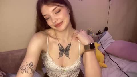 Lily online show from April 15, 8:42 pm