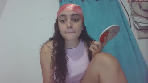 lily_anal_squirt online show from October 12, 11:39 pm