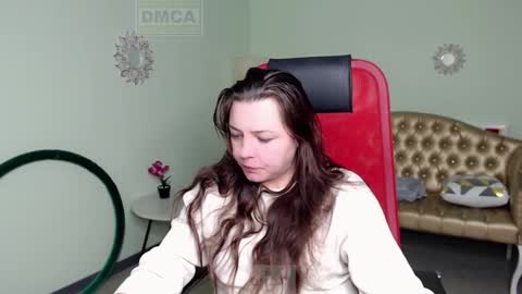 Snapshot of lily_flower7_ chatting on January 31, 4:03 am Lily online show from January 31, 4:03 am