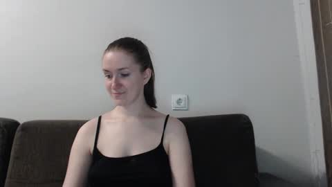 Snapshot of lily_love_x chatting on October 10, 11:09 pm lily_love_x online show from October 10, 11:09 pm