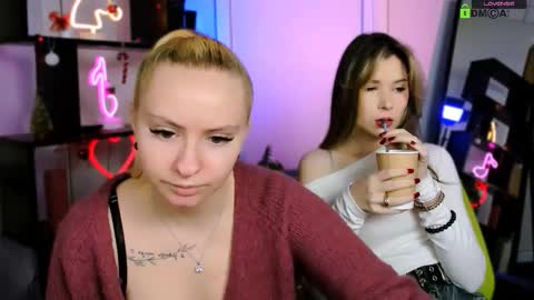 Lily online show from January 11, 7:20 pm