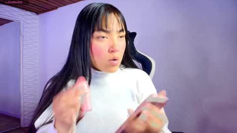 Snapshot of lily_waist chatting on September 25, 11:28 am lily_waist online show from September 25, 11:28 am