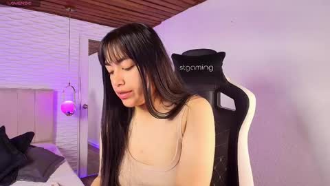 Snapshot of lily_waist chatting on September 29, 11:09 am lily_waist online show from September 29, 11:09 am